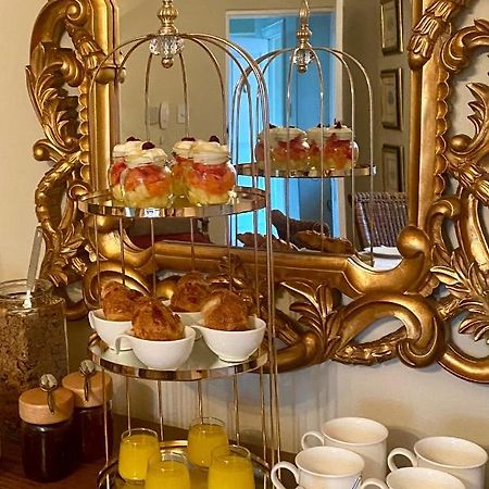 Vair'S Place Guest House In Sandton Paulshof - Apartment, Lux Suites & Spa Йоханнесбург Экстерьер фото