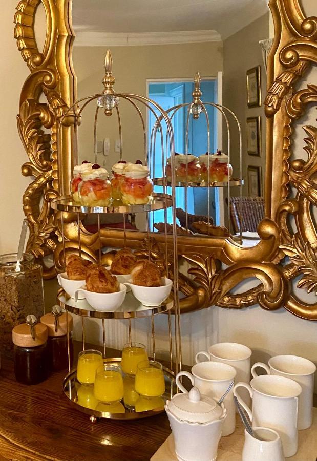 Vair'S Place Guest House In Sandton Paulshof - Apartment, Lux Suites & Spa Йоханнесбург Экстерьер фото