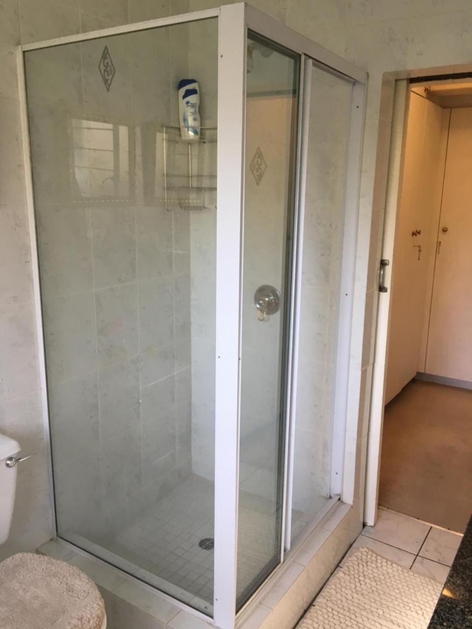 Vair'S Place Guest House In Sandton Paulshof - Apartment, Lux Suites & Spa Йоханнесбург Экстерьер фото